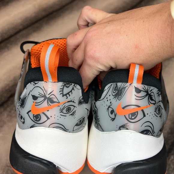 { Nike } Air Presto Premium Black/Starfish/Sail Sneakers - Picture 3 of 8
